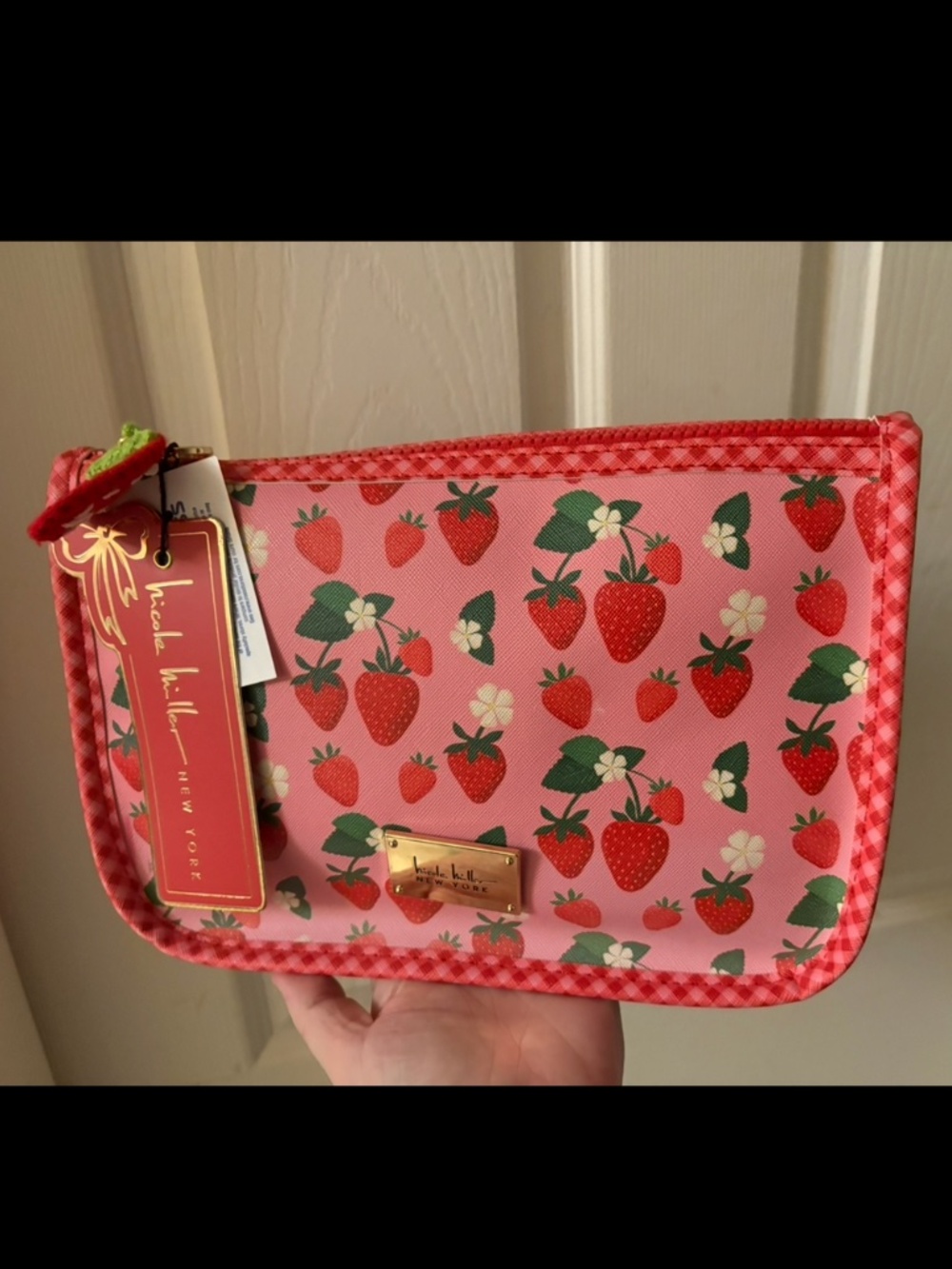 Nicole miller strawberry cosmetic pouch - Picture 1 of 1